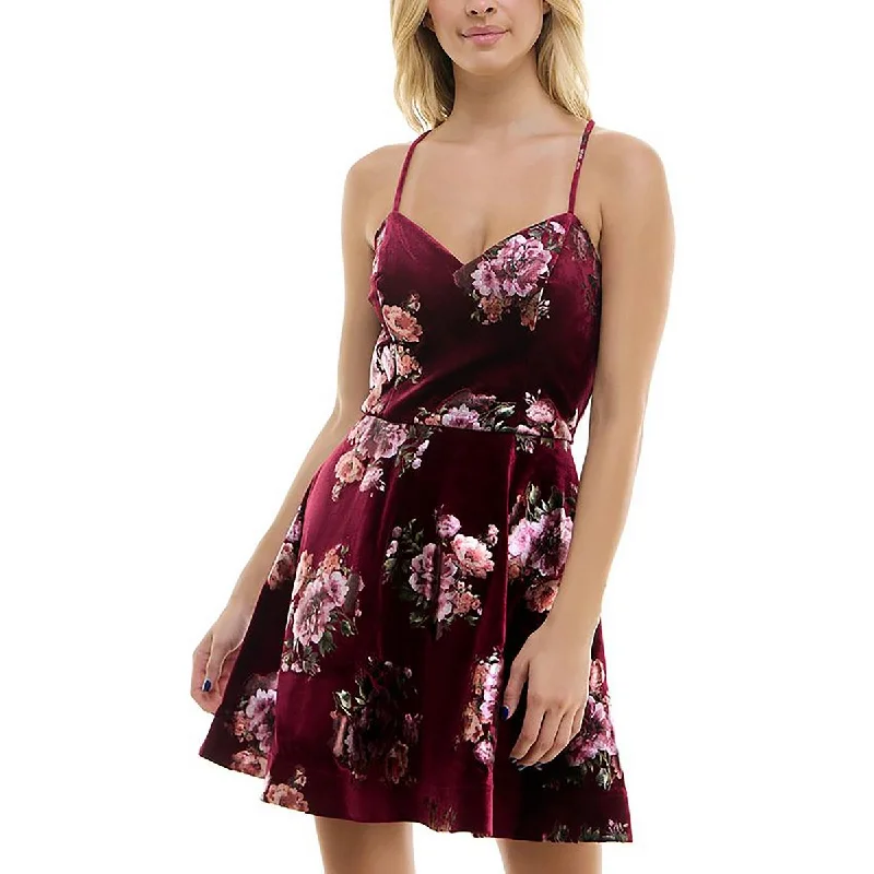 Formal Garments For Women Feminine Grace Juniors Womens Fit & Flare Floral Fit & Flare Dress