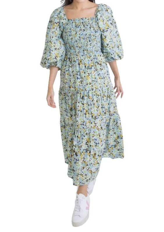 Women's Clothing For Work Huge Savings on Parisian Styles Poplin Smock Tier Dress In Blue Floral