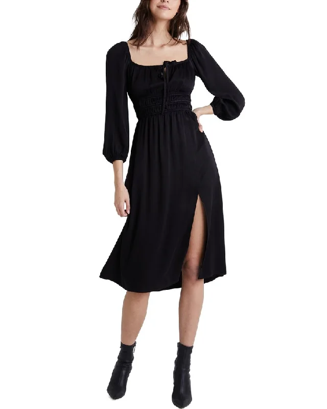 Women's Layered Outfit Luxe Layering Bella Dahl Ruched Midi Dress With Slit