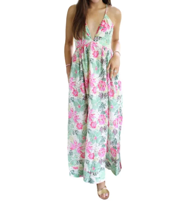 Casual Garments For Women Charming Silhouette Playa Dress In Floral Print