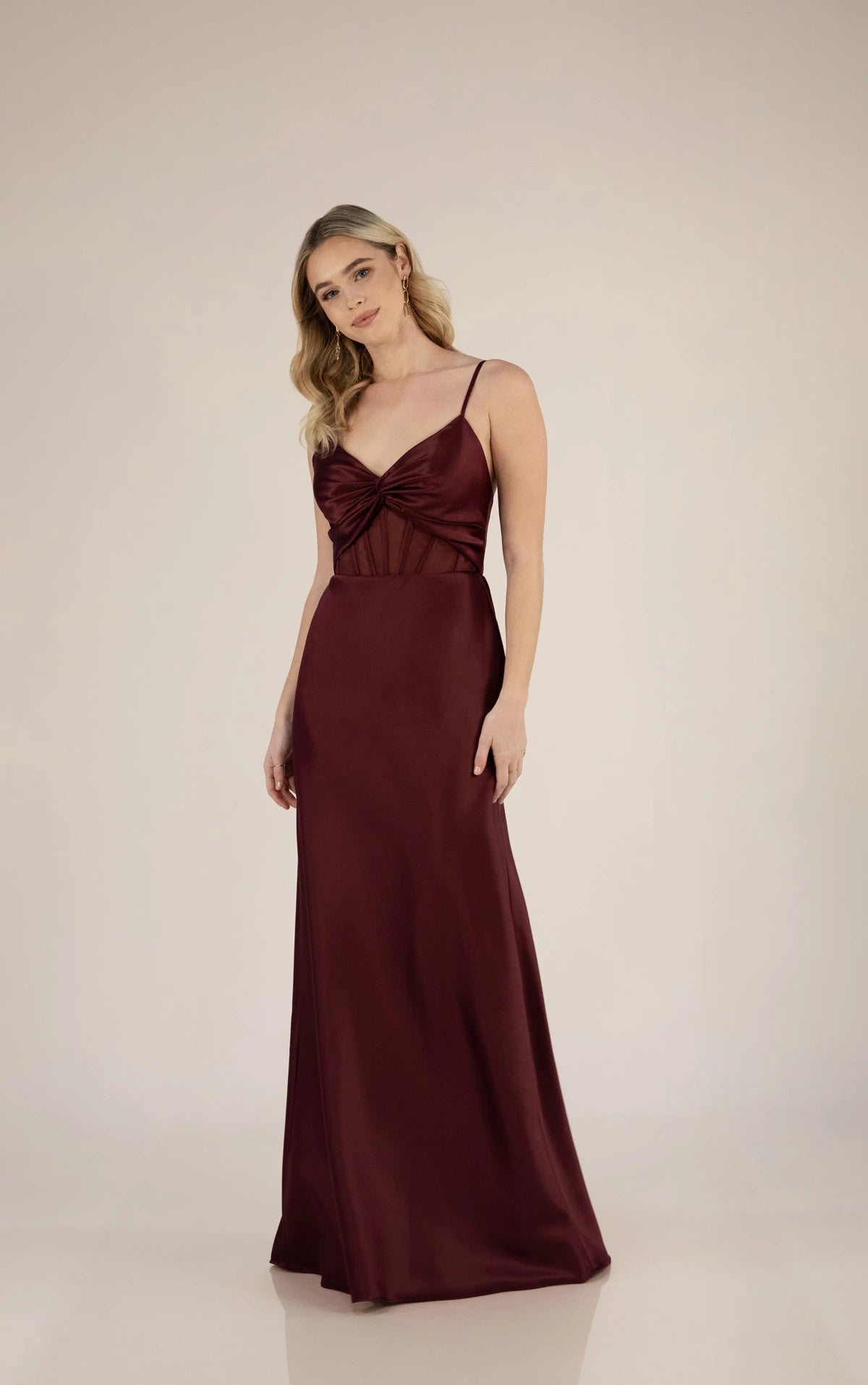 Women's Attire Romantic Flair Modern Spaghetti Strap Bridesmaid Dress in Satin