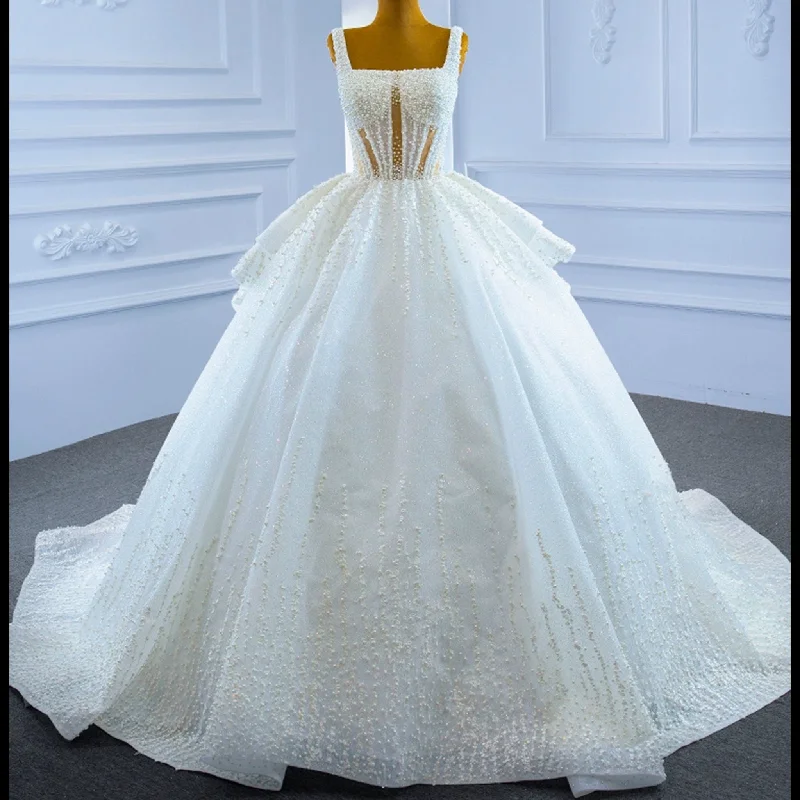 Charming Women's Garments Now on Sale for Chic Urban Styles Vintage Beaded Glittery Pearl Ball Gown Wedding Dress with Square Neck