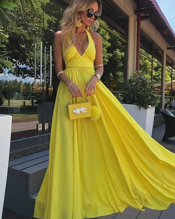 Stylish Women's Outerwear Apparel Feminine Soft - Hued Styles Simple Halter Yellow Satin Pleated Prom Dress  cg16290